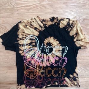 Queen bleached graphic t shirt